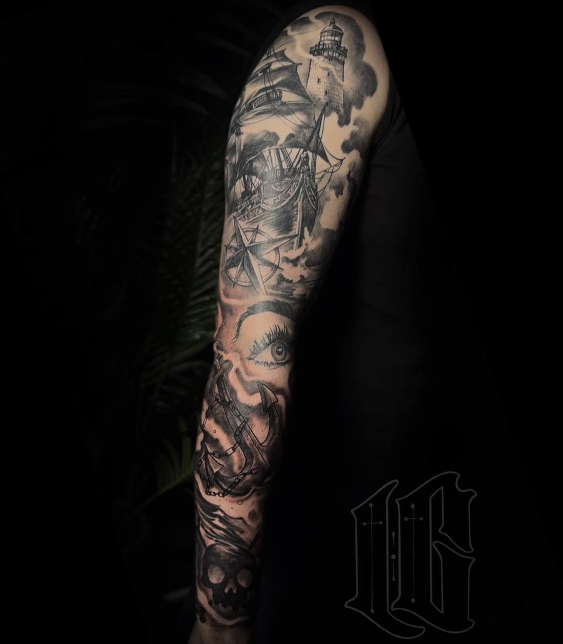 Full sleeve with a ship and a skull